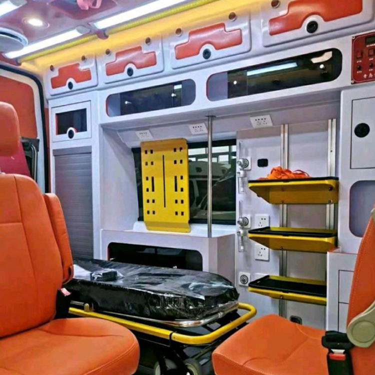 潮南长途救护车护送病人租赁价格